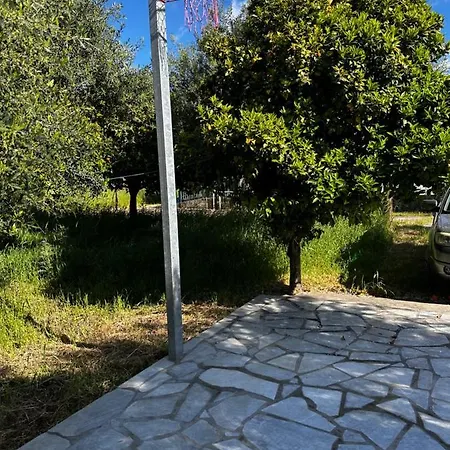 Elaiocampus Luxury House * Καμάρες