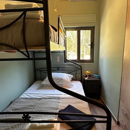 Elaiocampus Luxury House Apartment