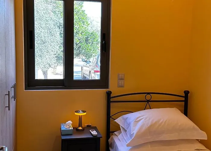 Elaiocampus Luxury House Apartment